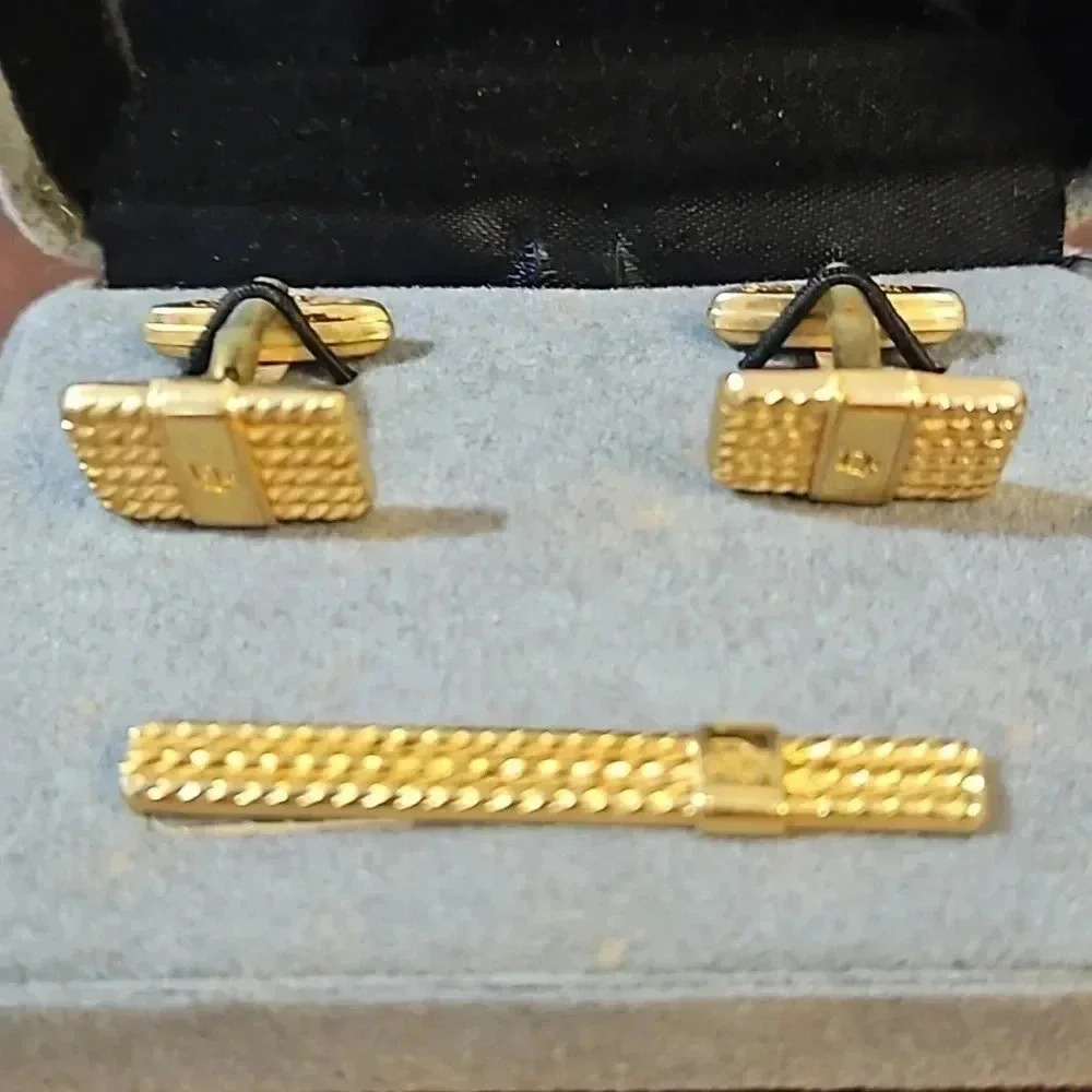 Christian Dior Braided Gold Tone Cufflink and Tie Bar Set in Box Vintage - Picture 2 of 5